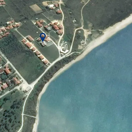 Queen Beach Apartment