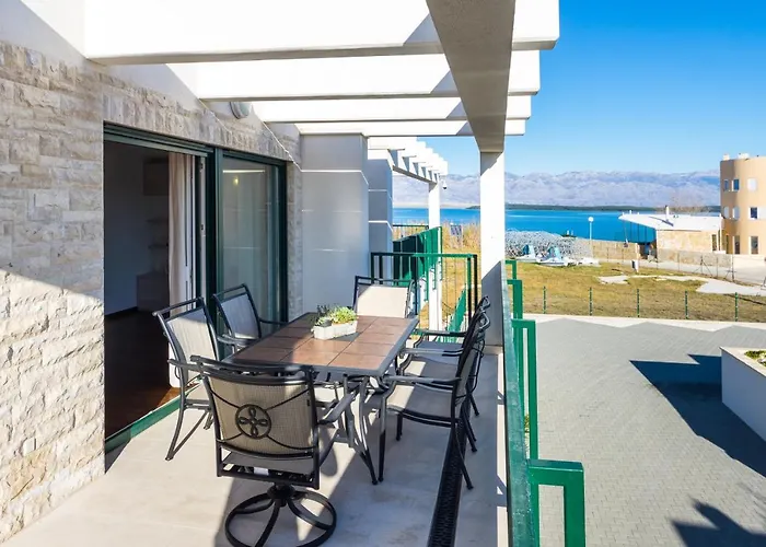 Queen Апартаменты Нин