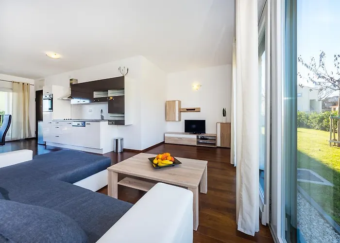 Апартаменты Queen Нин